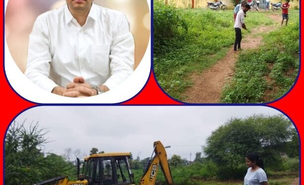 कलेक्टर के निर्देश पर बरगवां स्थित अनुसूचित जाति जनजाति बालिका छात्रावास पहुंच मार्ग की हुई सफाई  छात्राओं की मांग पर कलेक्टर ने कराई त्वरित कार्यवाही