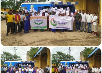 *डोंगरगढ़ नगर पालिका में भारत सरकार के स्वच्छता ही सेवा अभियान के तहत मोबाईल मेडिकल यूनिट के माध्यम से शिविर लगाकर सभी कर्मचारियों का स्वास्थ्य परिक्षण किया गया*