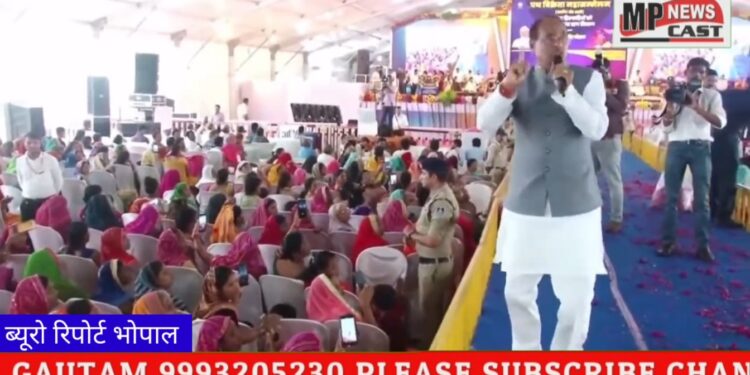 मैं ये फैसला कर रहा हूं कि पथ विक्रेता भाई-बहनों को ₹50 हजार का ऋण भुगतान करने पर ₹1 लाख का ऋण भी दिया जाएगा : CM