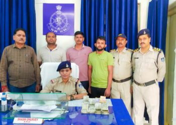 479000 बरामद रुपए लेकर भागा बदमाश को रेल्वे पुलिस ने गिरफ्तार