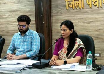 ग्राम की जरूरतों का ध्यान रखते हुए नवीन कार्यों की स्वीकृति प्रदान करें – डॉ. सिडाना  कलेक्टर ने की ग्रामीण विकास विभाग के कार्यों की समीक्षा