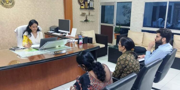 कलेक्टर डॉ. सलोनी सिडाना ने की आँगनवाड़ी भवनों के निर्माण कार्य की समीक्षा