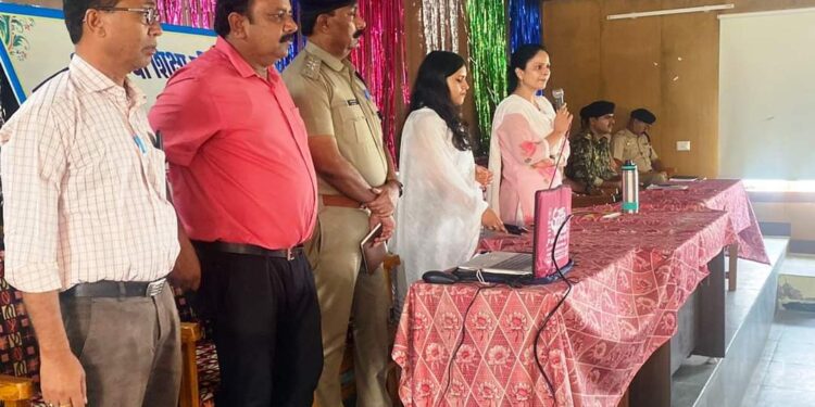 कार्यों के बेहतर निर्वहन के लिए विषयवस्तु का समुचित ज्ञान होना आवश्यक कलेक्टर ने किया निर्वाचन संबंधी प्रशिक्षण का निरीक्षण