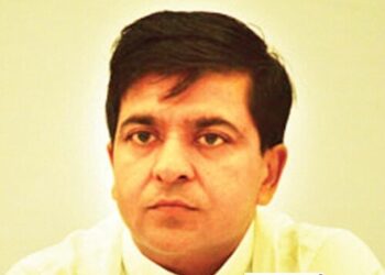 बरसात के मौसम में विद्युत कार्मिक विशेष सजगता बरतें-डा0 आशीष कुमार गोयल।