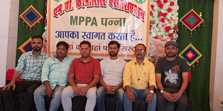 विश्व फार्मासिस्ट दिवस आज सराहनीय कार्य करने वाले होंगे सम्मानित