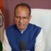अभी गुना से लौटकर मैंने रात्रि 1:30 बजे अत्यधिक वर्षा से प्रभावित जिलों की समीक्षा की। फिलहाल स्थिति नियंत्रण में है। खरगोन, खंडवा, बड़वानी, धार और अलीराजपुर में लोगों को सतर्क किया गया है। #NDRF एवं #SDRF की टीमें राहत व बचाव कार्य में लगी हुई हैं। अगर जरूरत पड़ी तो सेना और एयरफोर्स की भी मदद ली जाएगी: CM