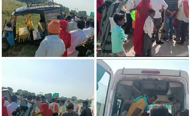 मंदिर से दर्शन कर वापस लौट रहे श्रद्धालुओं से भरी टैक्सी नेशनल हाईवे पर पलटी, आधा दर्जन से अधिक टैक्सी सवार हुए घायल।