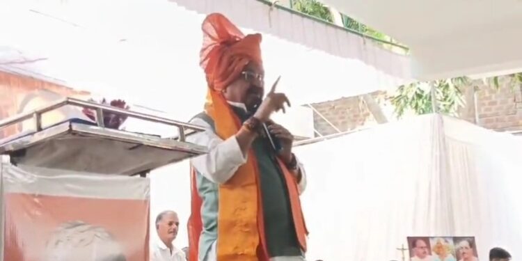 कैलाश विजयवर्गीय की बंपर चुनावी  इनाम घोषणा… जिस बूथ से कांग्रेस को एक भी  वोट नहीं जाएगा उस बूथ अध्यक्ष को देंगे 51000 रुपए का इनाम