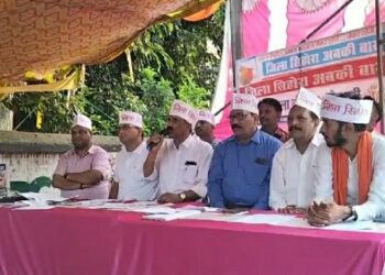 सिहोरा जिला विरोधियों को सबक सिखाने मतदान करे सिहोरावासी  सिहोरा से असहयोग वालो को अब सहयोग नहीं  लक्ष्य जिला सिहोरा आंदोलन समिति की पत्रकार वार्ता