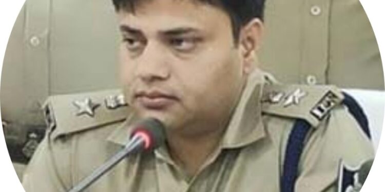 पुलिस अधीक्षक अभिजीत कुमार रंजन द्वारा आगामी विधानसभा चुनाव को दृष्टिगत रखते हुए अधिक से अधिक प्रतिबंधात्मक कार्यवाही किए जाने हेतु निर्देशित