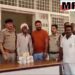 किसान को पड़ा महंगा.. चेकिंग में मिले 15 लाख रुपए, रजिस्ट्री और भूमि विक्रेता को देने के लिए लाया था रकम, पुलिस ने की जब्त,