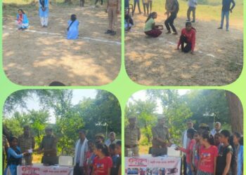 मिशन शक्ति अभियान फेस 4 के तहत थाना अध्यक्ष टोड़ीफतेहपुर ने खेल प्रतियोगिता का आयोजन कराते हुए किया पुरस्कृत