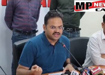 देखिऐ VIDEO कन्या भोजन के बहाने दो बच्चियों को अगवा करने का मामला, पुलिस ने बच्चियों को खोज निकाला,