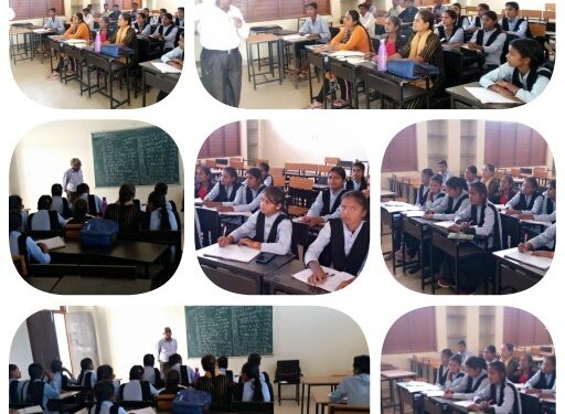 विद्यार्थियों को पंचगव्य एवं जैविक कीटनाशकों के निर्माण का प्रशिक्षण दिया गया।