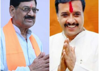 दोनों ही प्रत्याशियों के प्रचार प्रसार में आई तेजी किसके सिर सजेगा ताज   आम मतदाताओं ने साधी चुप्पी आने वाले समय में कुछ-कुछ स्थिति होगी साफ