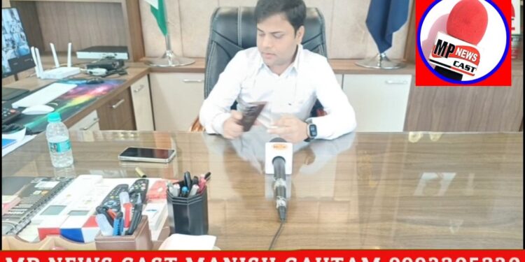 SP अभिजीत रंजन ने ली पुलिस अधिकारियों वा सभी थाना प्रभारीयों की ली गूगल मीट