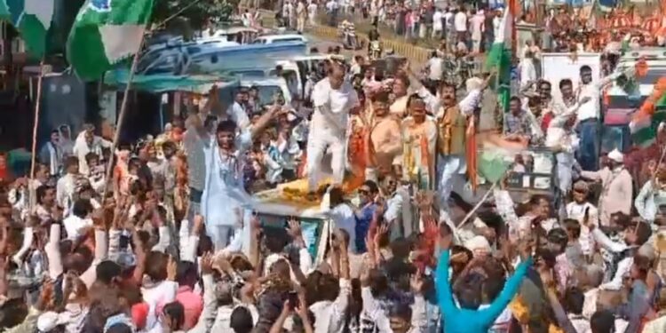 जब नेताजी ने ठोंकी ताल…देखिऐ VISEO