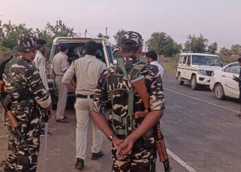 एक लाख रुपए की राशि जप्त करने की कार्यवाही
