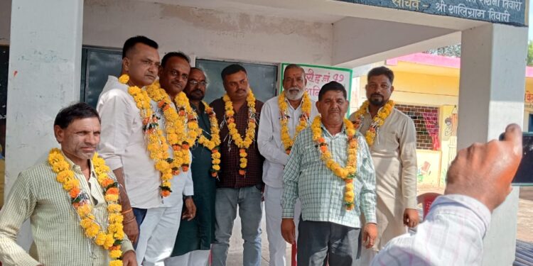 जिला पंचायत सदस्य ने 353.92 लाख की जल जीवन की टँकी का भूमिपूजन किया