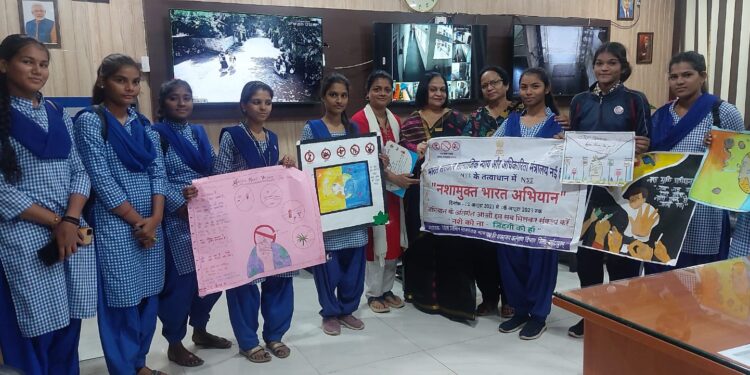 मद्य निषेध सप्ताह के अंतर्गत विभिन्न गतिविधियों के माध्यम से नशे के विरुद्ध समाज में जनजागृति हेतु कार्यक्रम विभिन्न तिथियो में आयोजित किए गए