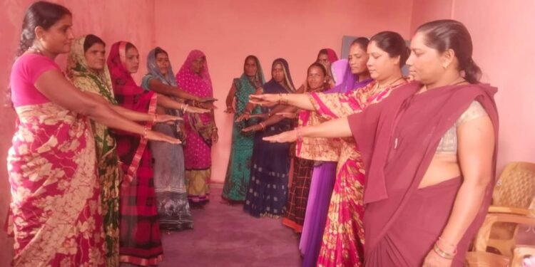 मतदान केंद्र पनारी में विभिन्न मतदाता गतिविधियाँ आयोजित