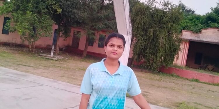 एन ई एस महाविद्यालय की खुशबू का बास्केटबाल में चयन