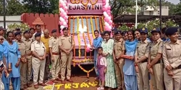 मध्य प्रदेश महिला तेजस्विनी वाहन का पुलिस अधीक्षक ने श्री राजपूत ने किया उद्घाटन…!