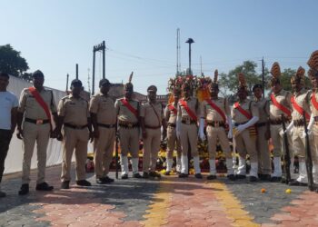 *पुलिस परिवार ने मनाया पुलिस स्मृति दिवस शहीदों को किया नमन*