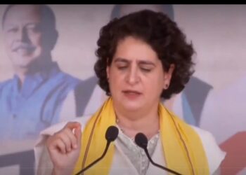आज प्रियंका गांधी ने आदीवासी बहुल मंडला ज़िले में 4 मुख्य घोषणाएं की।