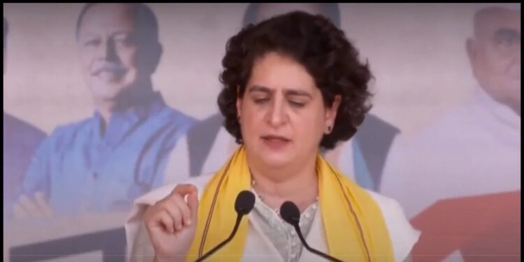 आज प्रियंका गांधी ने आदीवासी बहुल मंडला ज़िले में 4 मुख्य घोषणाएं की।