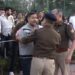 पत्रकार से बदतमीजी करने वाला दारोगा लाइन हाजिर