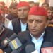 बहोरीबंद विधानसभा में समाजवादी पार्टी के राष्ट्रीय अध्यक्ष अखिलेश यादव ने समाजवादी पार्टी के प्रत्याशी शंकर महतो के लिए बाकल में आमसभा को संबोधित किया