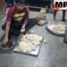 भोपाल रायसेन रोड स्थित कविता स्वीट्स में गंदगी के बीच बन रहे थे समोसे-कचौरी, खाद्य सुरक्षा प्रशासन की टीम ने मारा छापा देखे VIDEO