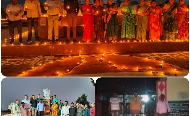 दीप जलाकर जगाई मतदान की अलख,की नारेबाजी मतदाता जागरूकता के लिए को लोकतंत्र के प्रहरियों ने दीप जलाकर मतदान की अलख जगाई। पंचायत कर्मियों ने ग्रामीणों के साथ बम्हनी, केंद्र बिंदु,करोदी किया गया
