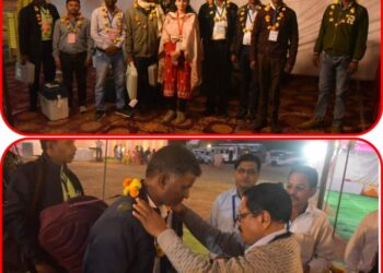 मतदान संपन्न कराकर वापस लौटे दलों का फूल-मालाओं से स्वागत