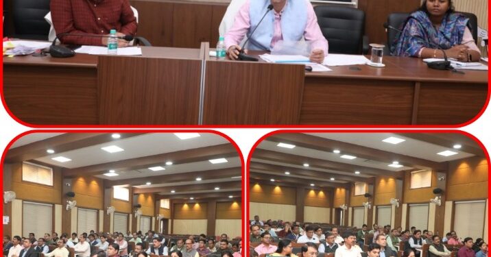 समय-सीमा की बैठक में कलेक्टर श्री प्रसाद ने की विभागीय प्रकरणों की समीक्षा  संबंधित विभागों के अधिकारियों को दिये आवश्यक दिशा – निर्देश