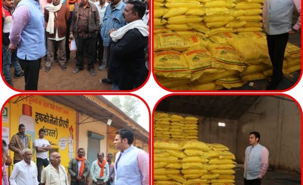 *एक साल में दोगुने हुए उर्वरक विक्रय केंद्र*  *कलेक्टर श्री प्रसाद ने किया कुठला स्थित उर्वरक डबल लाक केंद्र का निरीक्षण*