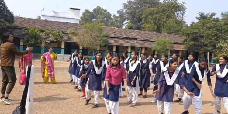 अनुगूंज कार्यक्रम में शासकीय स्कूलों के छात्र-छात्राएं रहेंगे प्रतिभागी : 16 दिसंबर को देंगे प्रस्तुति