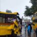 उदय पब्लिक स्कूल बस के साथ नंदन बस आमने सामने टकराई चालक-परिचालक को आई चोट