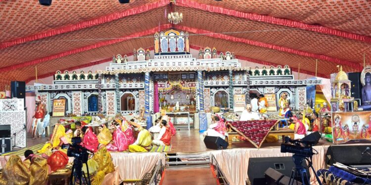 धर्म पुरुषों महापुरुषों द्वारा उपयोग की गई सामग्री भी धन्य हो जाती है पंचकल्याणक धर्म सभा को संबोधित करते हुए मुनिश्री ने कहा।