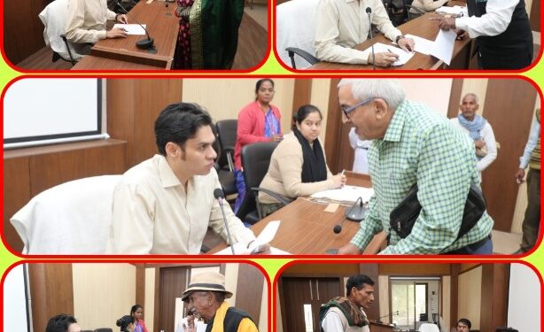 *जनसुनवाई करते हुए कलेक्टर श्री प्रसाद*  कलेक्टर श्री प्रसाद ने अनुपस्थित अफसरों को कारण बताओ नोटिस जारी करने के निर्देश दिये। देखे VIDEO