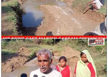घोटाले बाज सरपच की,अब खुल रही पोल।