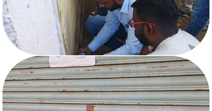 *हर्रई नगर परिषद अधिकारी की कार्यवाही से मचा हड़कंप*  *86 दुकानदारो से की गई 20 लाख की वसूली*  *दर्जनों दुकानों मे की गई तालाबंदी की कार्यवाही*  *4 दुकानदार अवैध रूप से दुकानों पर कब्जा कर वषोॅ से कर रहे थे दुकान का संचालन*