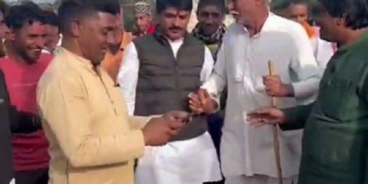 विकसित_भारत_संकल्प_यात्रा में विधायक घनश्याम चंद्रवंशी ने दिलवाई शपथ..!