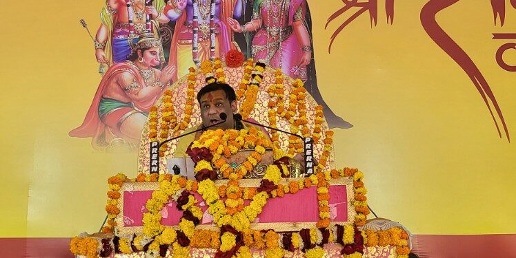 बाईराम आश्रम बांद्राभान में पांच दिवसीय श्रीराम कथा का हुआ समापन,बड़ी संख्या में श्रद्धालु पहुंचे…
