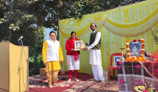 डोंगरवाड़ा जगदीश मंदिर में गीता जयंती का हुआ आयोजन,गीता के गूढ़ रहस्यों को बहुत ही साधारण तरीके से संतोष व्यास जी महाराज ने समझाया…