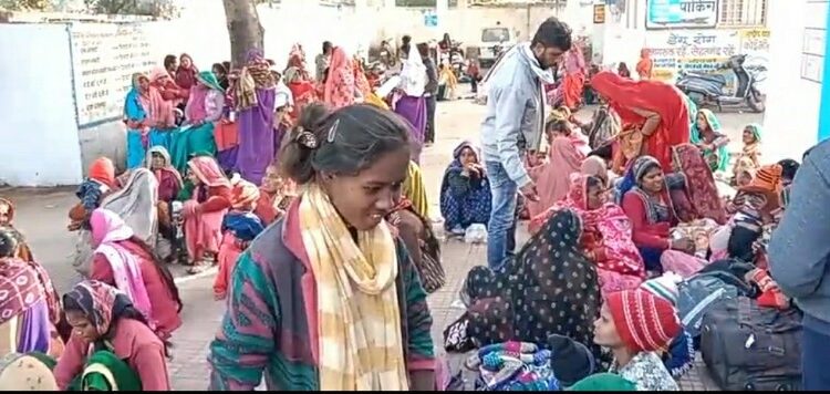 रीठी सामुदायिक स्वास्थ्य केंद्र में परिवार नियोजन शिविर में 30 से अधिक नहीं होंगे ऑपरेशन, बीएमओ ने दिए निर्देश,,,,