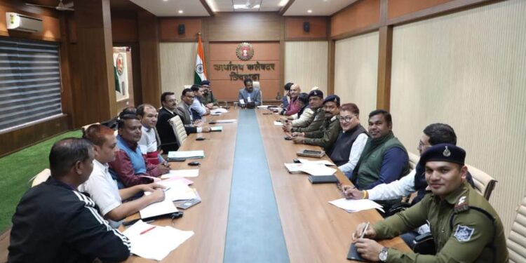 धार्मिक स्थलों व अन्य स्थानों में ध्वनि विस्तारक यंत्रों पर नियंत्रण संबंधी बैठक संपन्न