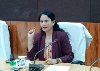 कलेक्टर ने की जल-जीवन मिशन के कार्यों की समीक्षा