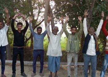 तिर्वा रजवाहा और वरियामऊ बंबी की साफ सफाई सिर्फ खाना पूरी को देखते हुए